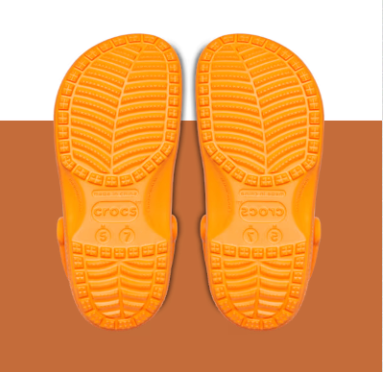 Crocs Classic Clog – Orange | Soft Color, Lightweight Comfort